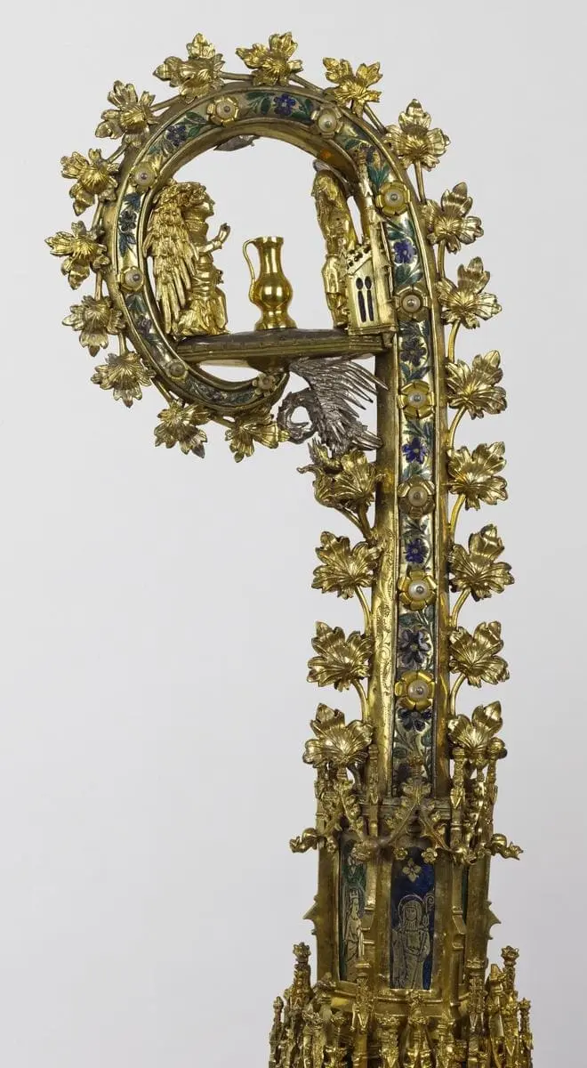 O Dea Crozier and Mitre