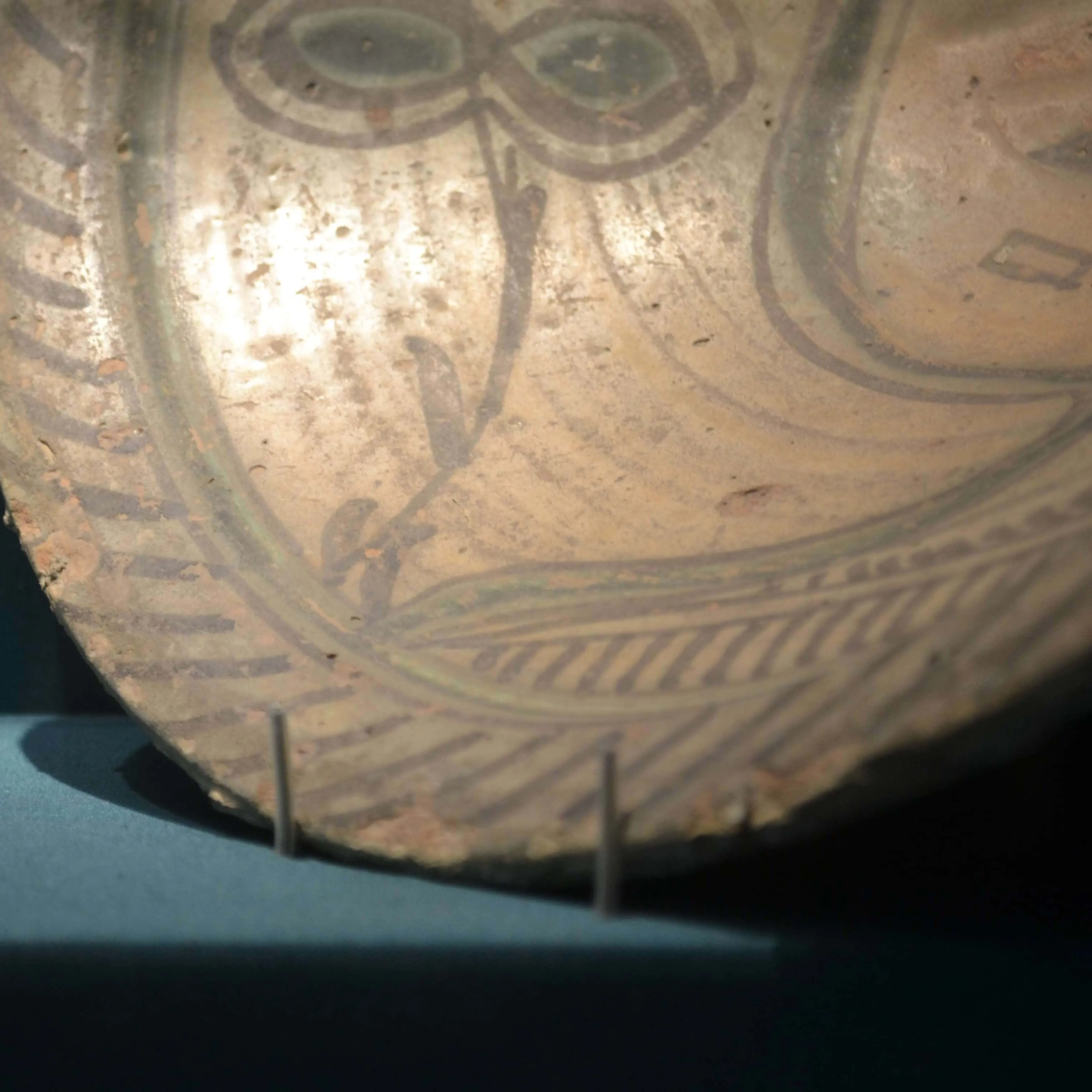 Dish with Crowned Woman Design